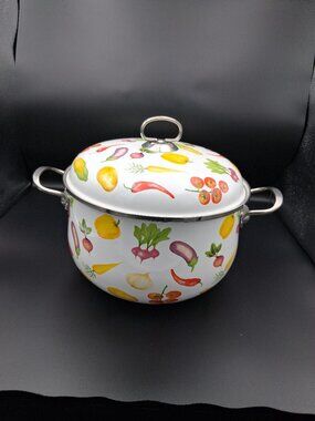 Enamel on steel decorative stockpot. 6.5 quart. Farmers Market